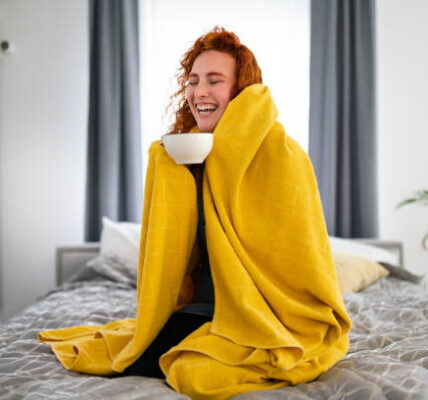 Wearable-Blanket